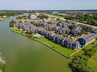 18519 Egret Bay Boulevard 1407, Webster, TX 77058