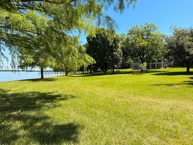 2152 Lcr 882, Jewett, TX 75846