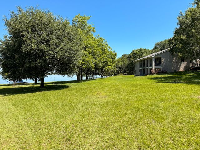 2152 Lcr 882, Jewett, TX 75846