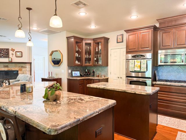 2152 Lcr 882, Jewett, TX 75846