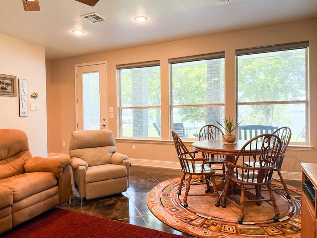 2152 Lcr 882, Jewett, TX 75846
