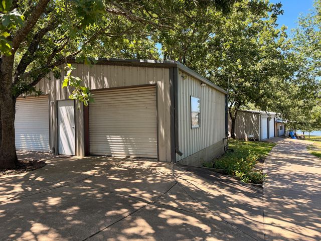 2152 Lcr 882, Jewett, TX 75846