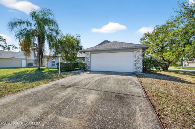 1796 Lambton Street NW, Palm Bay, FL 32907