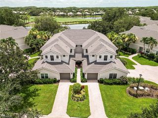 9151 Palmetto Ridge DR 102, Estero, FL 34135