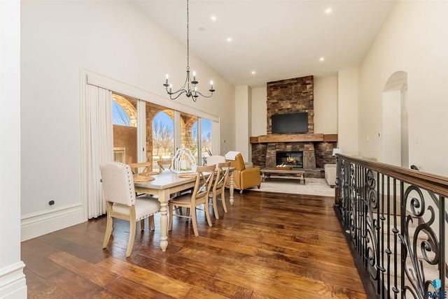 217 W 77th St Street, Sioux Falls, SD 57108