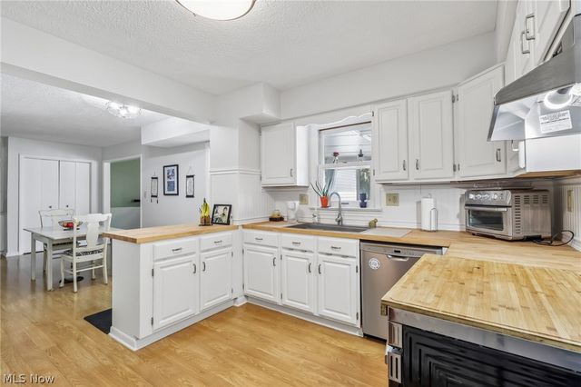 437 Stratford Road, Fairlawn, OH 44333