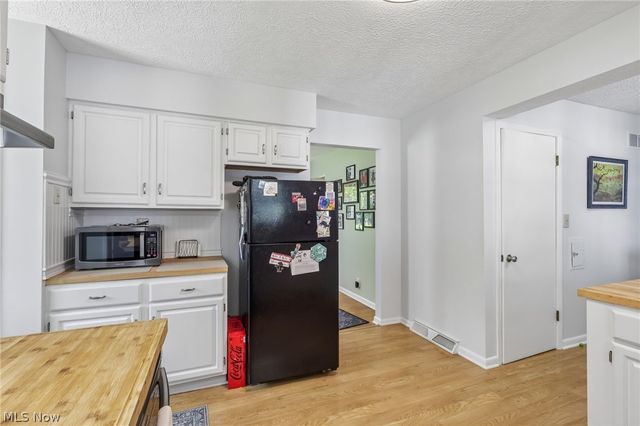437 Stratford Road, Fairlawn, OH 44333