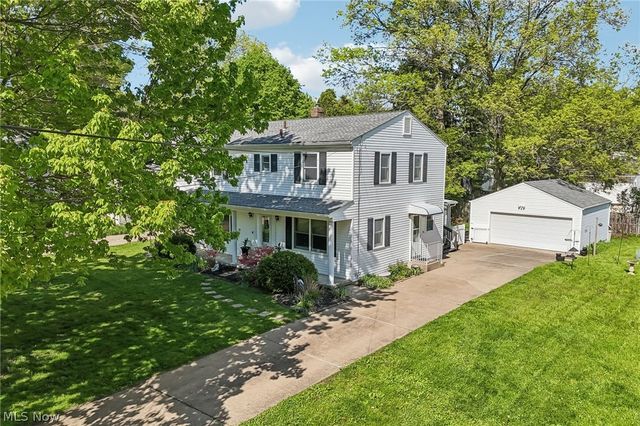 437 Stratford Road, Fairlawn, OH 44333
