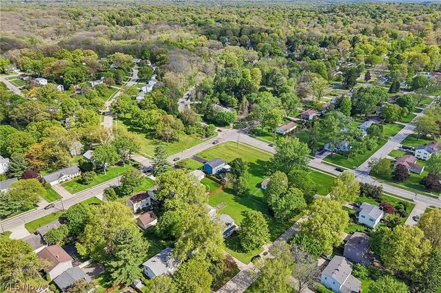 437 Stratford Road, Fairlawn, OH 44333
