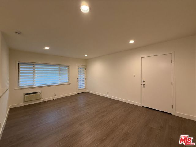 1942 S Sherbourne Drive 6, Los Angeles, CA 90034