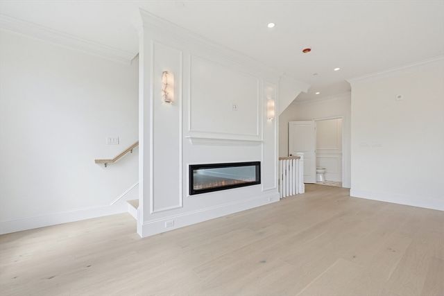 257R Market Street C, Boston, MA 02135