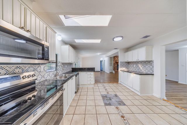 20011 Turtle Creek Lane, Magnolia, TX 77355