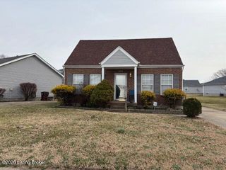 10209 Greenfield Park Rd, Louisville, KY 40258