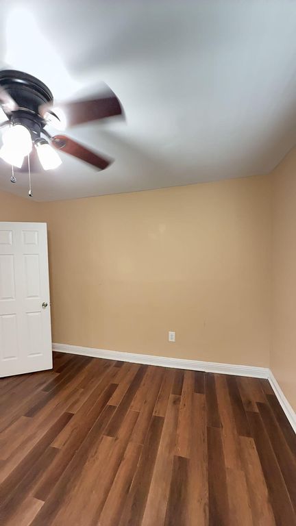 Image 8 of property listing at 150 Pidgeon Bay Road, Summerville, SC 29483