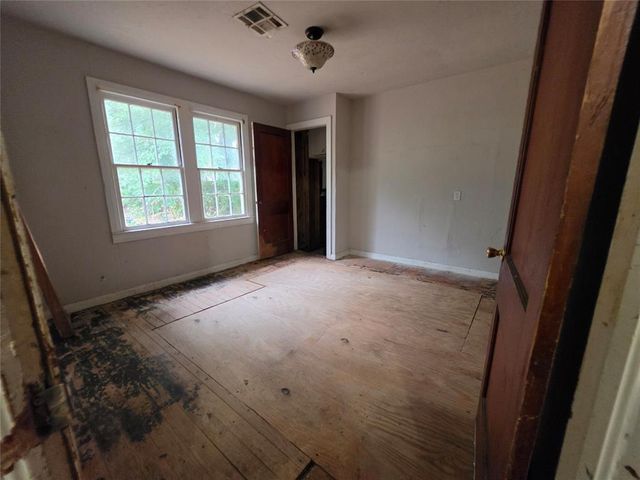 6908 NW 42nd Street, Bethany, OK 73008