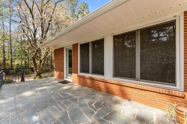 225 Arbutus Road, Southern Pines, NC 28387