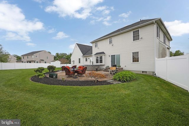 824 CANVASBACK DR, Mullica Hill, NJ 08062