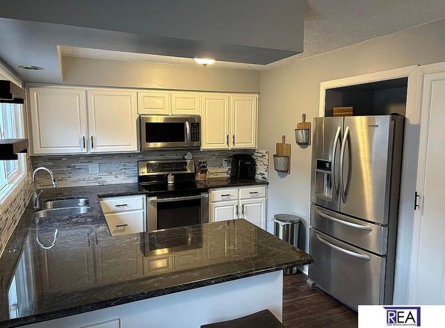 5136 S 126 Plaza, Omaha, NE 68137