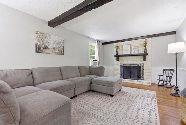 44 Lincoln Street, Northborough, MA 01532