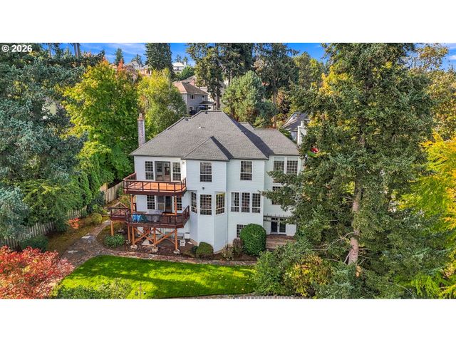 21380 HORTON Ct, West Linn, OR 97068