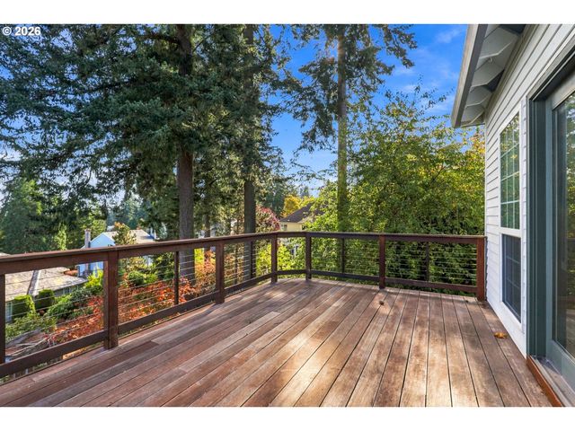 21380 HORTON Ct, West Linn, OR 97068