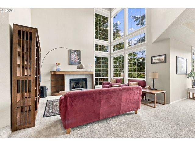 21380 HORTON Ct, West Linn, OR 97068