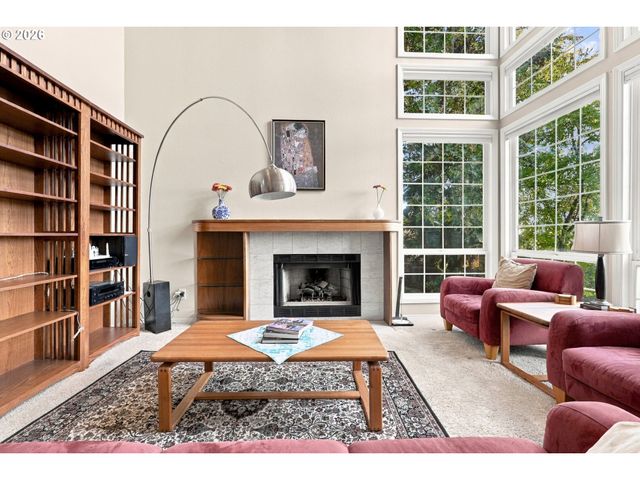 21380 HORTON Ct, West Linn, OR 97068