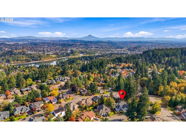 21380 HORTON Ct, West Linn, OR 97068