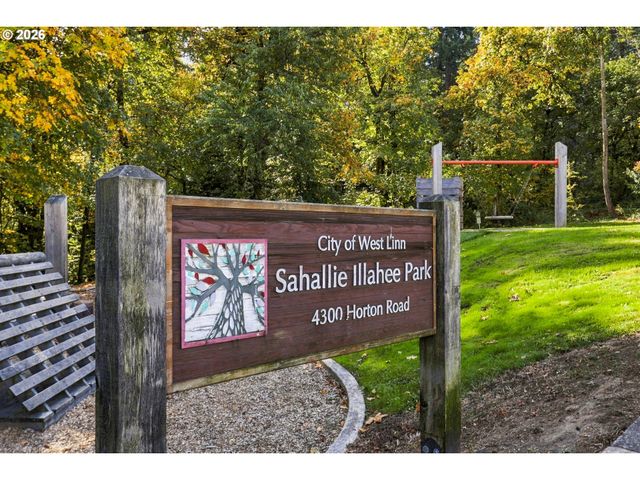21380 HORTON Ct, West Linn, OR 97068