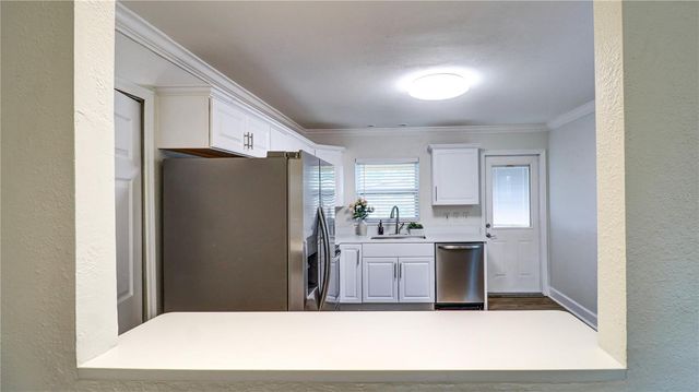 8110 DIAGONAL ROAD N, St Petersburg, FL 33702