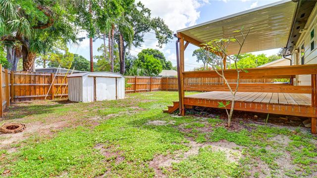 8110 DIAGONAL ROAD N, St Petersburg, FL 33702