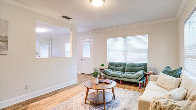 8110 DIAGONAL ROAD N, St Petersburg, FL 33702