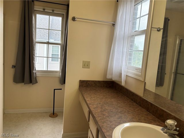 1944 E 82nd Street, Cleveland, OH 44103