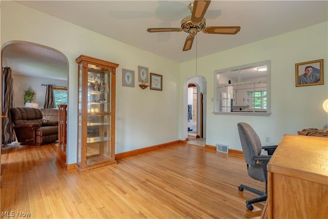 4216 State Road, New Franklin, OH 44319