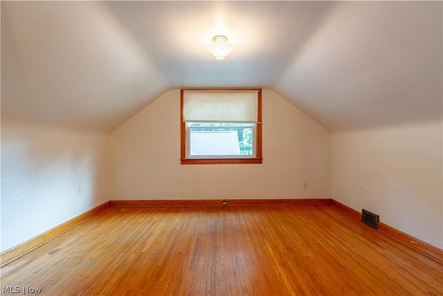 4216 State Road, New Franklin, OH 44319