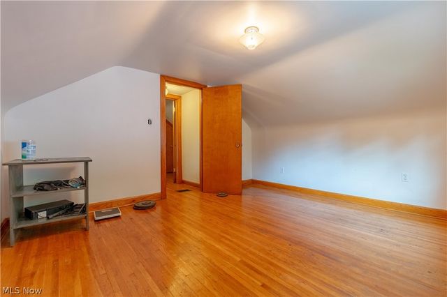 4216 State Road, New Franklin, OH 44319