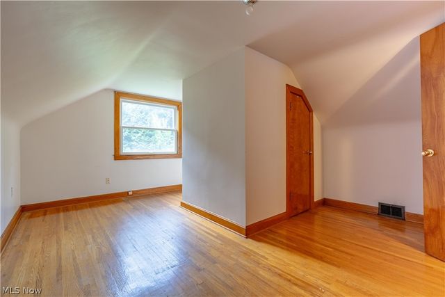 4216 State Road, New Franklin, OH 44319