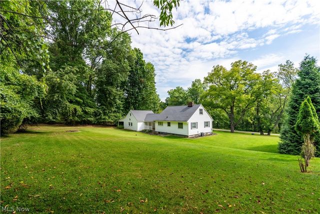 4216 State Road, New Franklin, OH 44319