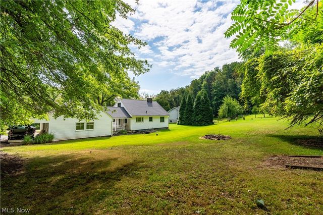4216 State Road, New Franklin, OH 44319