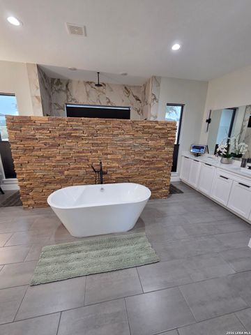 1265 Tenderfoot, New Braunfels, TX 78132