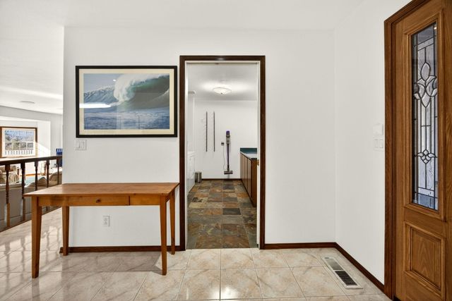 1979 Upper Applegate Road, Jacksonville, OR 97530