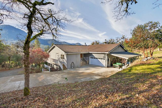 1979 Upper Applegate Road, Jacksonville, OR 97530