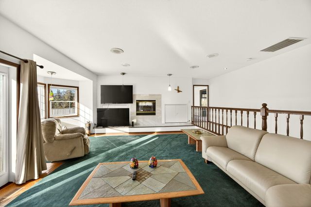 1979 Upper Applegate Road, Jacksonville, OR 97530