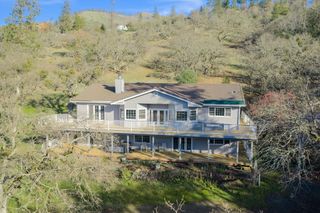 1979 Upper Applegate Road, Jacksonville, OR 97530