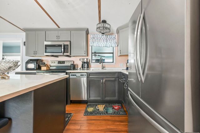 145 Ridgeway Loop, Murrells Inlet, SC 29576