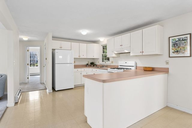 193 Yankee Dr, Brewster, MA 02631