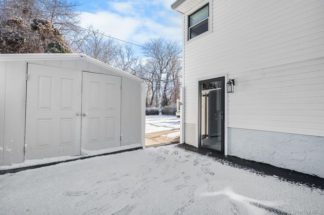 53 Elizabeth Drive, Bethpage, NY 11714