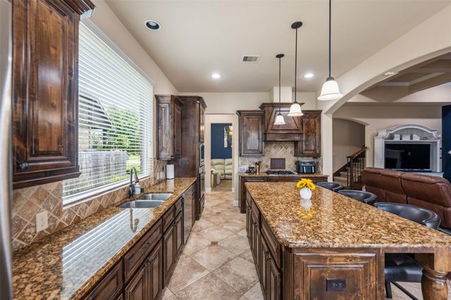 1324 Elkins Hollow Lane, League City, TX 77573
