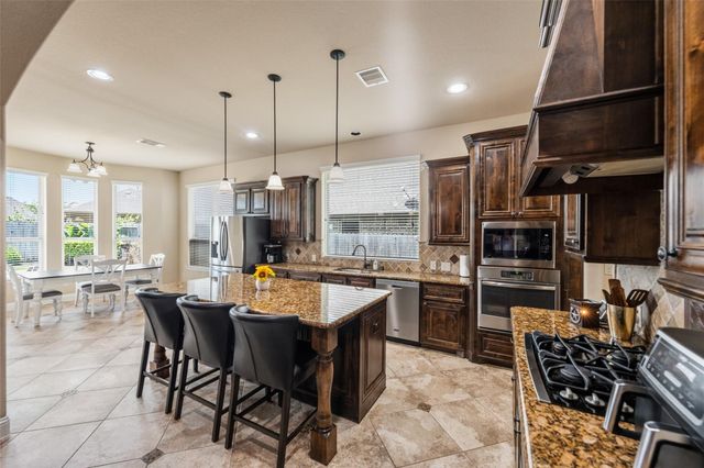 1324 Elkins Hollow Lane, League City, TX 77573