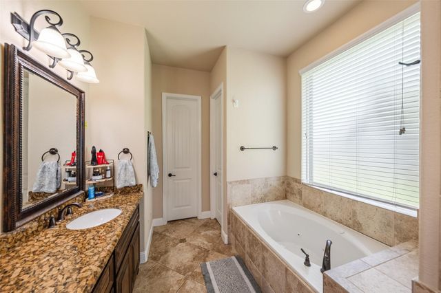 1324 Elkins Hollow Lane, League City, TX 77573